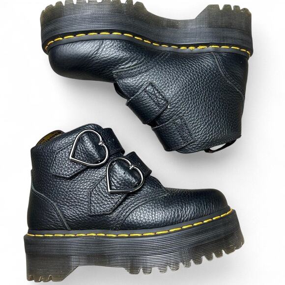 Doc Martens Devon Heart Platform Boots Size 5 - Pebbled Leather Buckle Boots - Picture 1 of 5